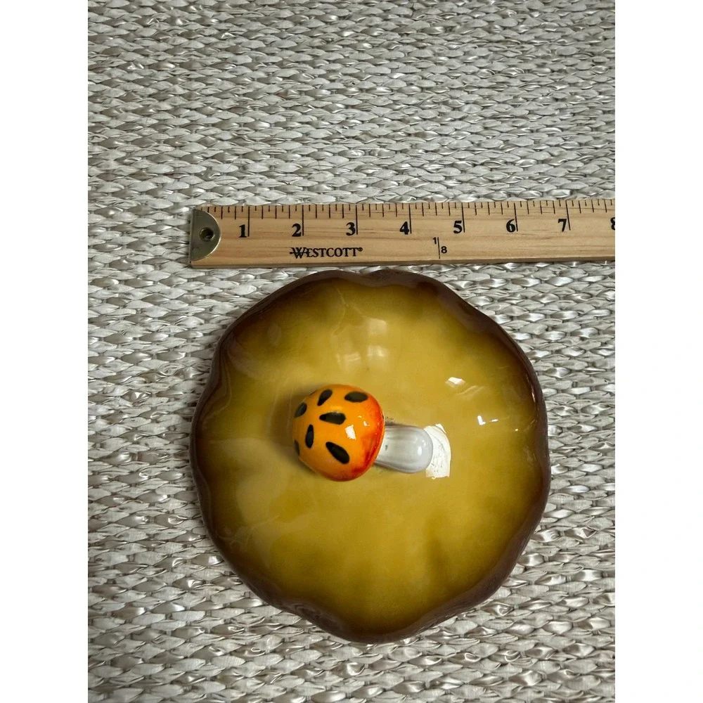 N/A vintage ceramic